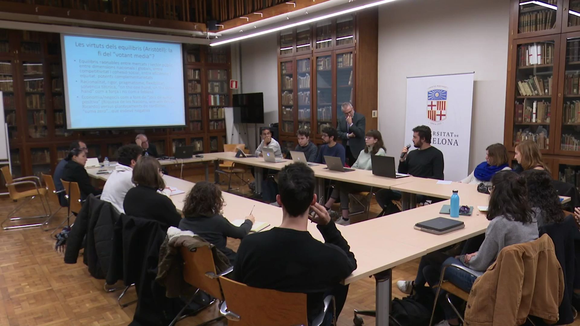 Diàlegs a la Ramón y Cajal - Sessió 2: “Fragilitats i Turbulències a l'Economia Global” - Joan Tugores